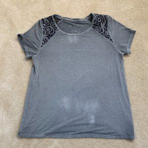 Gray American Eagle shirt Soft&Sexy collection
